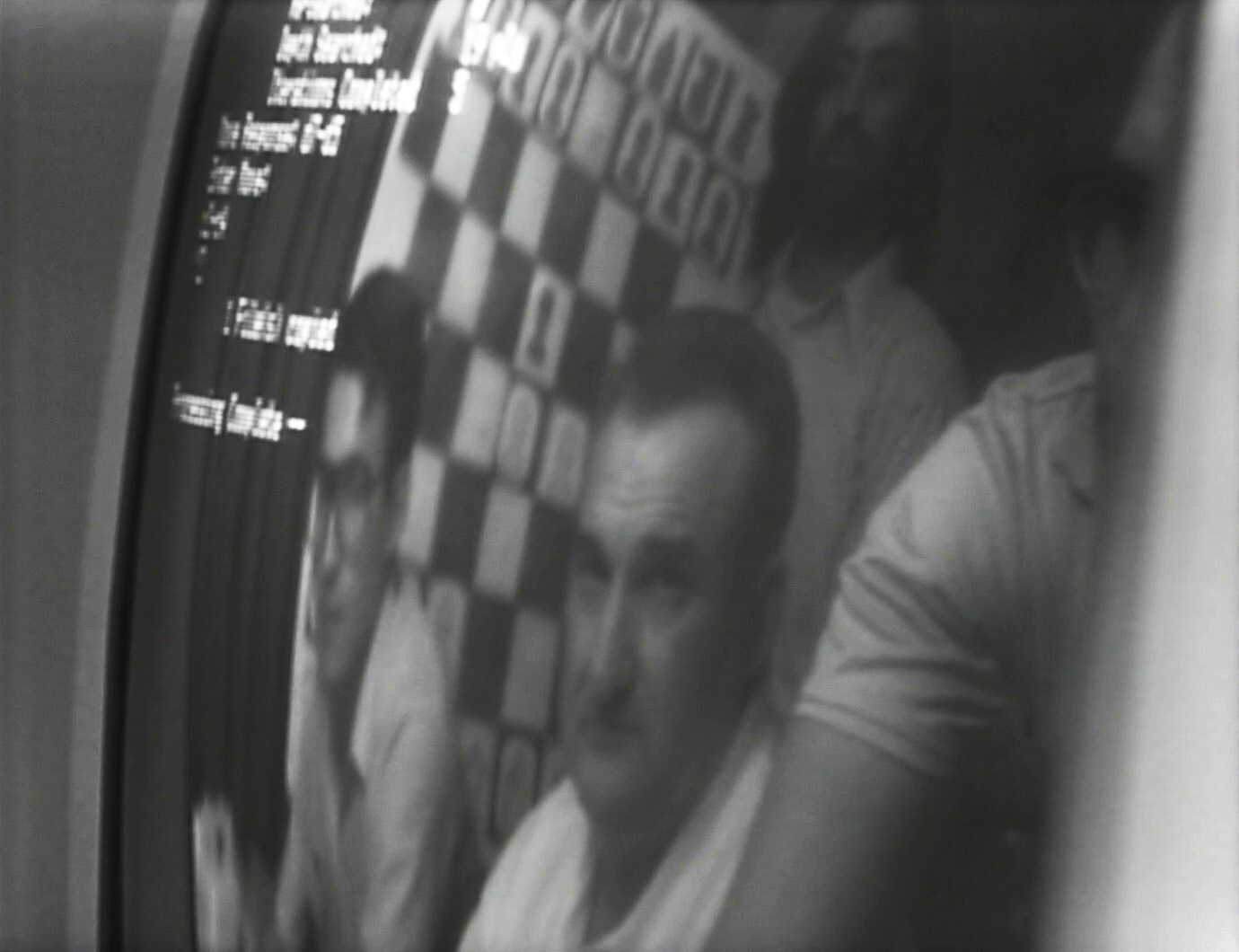 computer-chess-andrew-bujalski-tube-camera-matthias-grunsky
